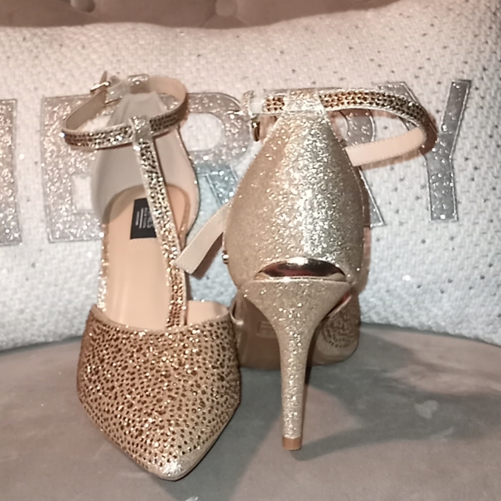 Gold/bronze rhinestone t strap shoe